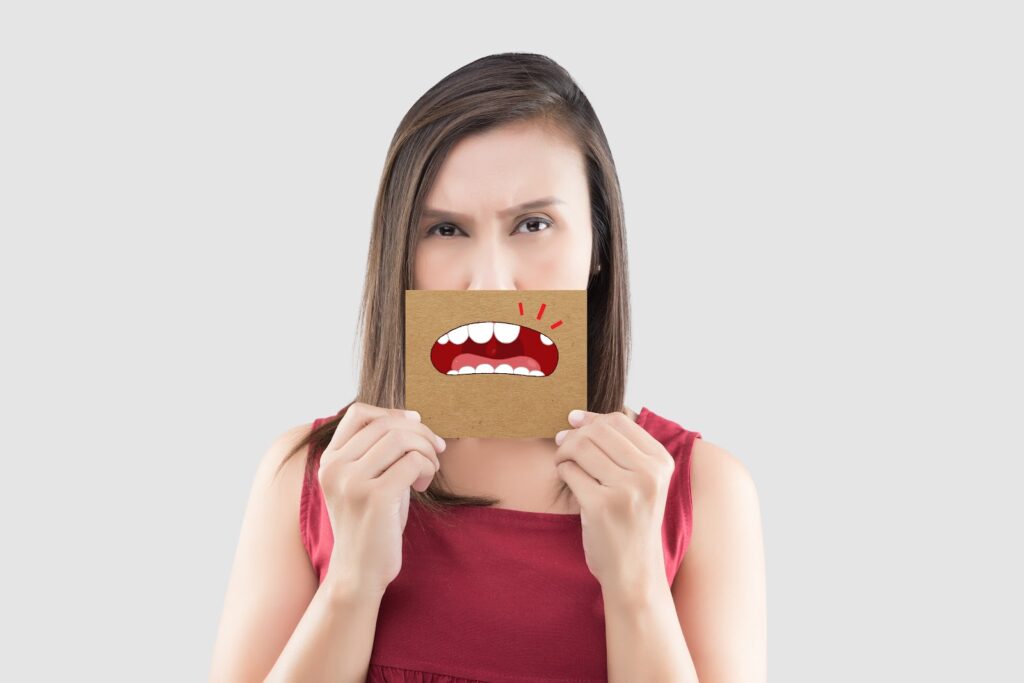 What Happens If A Filling Chips Or Breaks Dental Concepts And